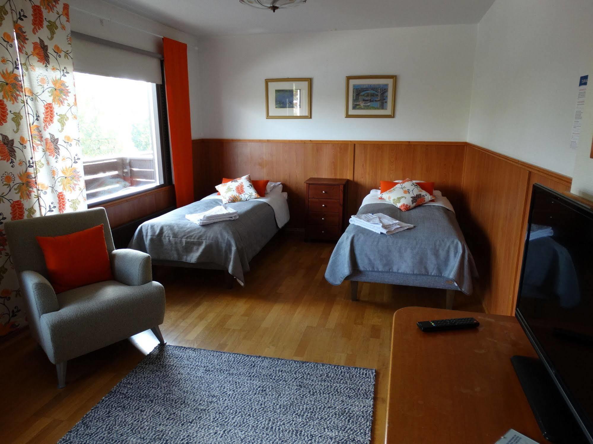 Botnia & Restaurant 3* Kruunupyy